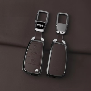 NUEVA Funda de Cuero y Aleación de Zinc para Llave de Coche Audi C6 R8 A1 A3 Q3 A4 A5 Q5 A6 S6 A7 B6 B7 B8 8P 8V 8L TT RS Sline - Product Image 1
