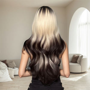 Nueva peluca negra teñida de cabeza transfronteriza Pelo largo y rizado Simulación Rubio Chica caliente Peluca degradada Exportación Comercio exterior - Product Image 2