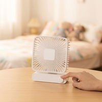 Ventilateur de table portable en plastique petit et rétro, alimenté par batterie rechargeable, USB, pour une utilisation en extérieur, à l'hôtel, à la maison