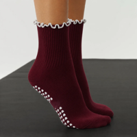 Chaussettes antidérapantes POPSOX à volants pour Pilates, chaussettes mi-mollet à bord festonné, broderie logo personnalisé, yoga femme, vente en gros, faible MOQ