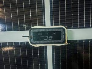 Panneaux solaires photovoltaïques en gros 750W 730W 720W 715W 700W avec technologie HJT - Product Image 4