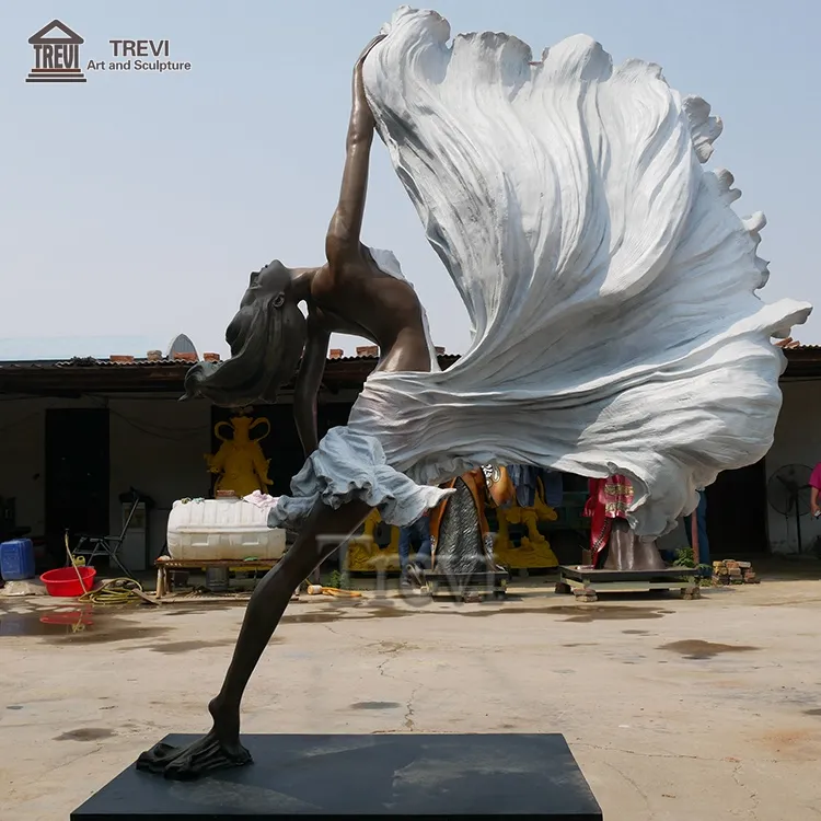 Estatua de bronce al aire libre para chica bailarina, escultura Sexy desnuda en bronce