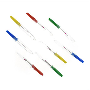 Yoke 110R ตัดตะเข็บ & เครื่องตัดด้าย | เครื่องมือขนาดเล็กที่มีความแม่นยำสำหรับการเย็บ, ควิลท์และครอสติช - Product Image 2