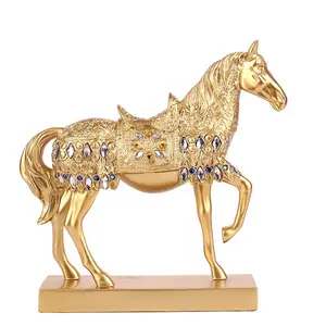 Artigianato in resina europea Home Display resina arte scultura decorazioni resina di alta qualità statua medievale cavallo da guerra