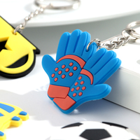 Porte-clés en PVC créatif de style sportif, trophée, pendentif, maillot, baskets, gants, stade, football, cadeau