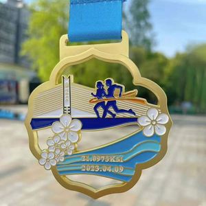 Médailles de marathon personnalisées en or et argent, médailles sportives en métal émaillé, course de natation - Product Image 6