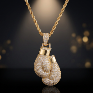Collier Pendentif Gants de Boxe Hip Hop en Laiton Plaqué Or avec Zircons et Chaîne Corde Iced Out, Bijoux Unisexe - Product Image 3