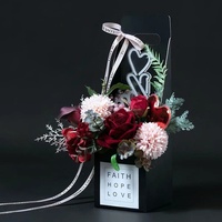 Boîte à fleurs moderne en papier kraft pliable et imperméable avec gaufrage pour accessoires de mode - Vente en gros