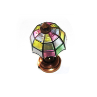 Mini lampe de table Tiffany à l'échelle 1/6, lampe de bureau LED éclairante pour la décoration d'intérieur de maison de poupée