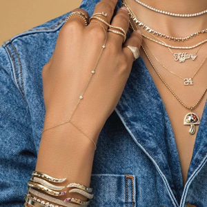 Bracciale a Catena per Dita in <span class=keywords><strong>Argento</strong></span> Sterling <span class=keywords><strong>925</strong></span> con Anello e Zirconi Rotondi Incastonati per Donna - Product Image 1