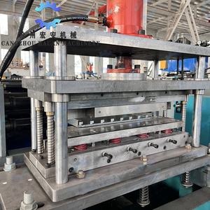 Machine de profilage à froid pour poutres de rayonnages à niveaux, machine de profilage à froid pour rayonnages de stockage en acier, prix en Chine - Product Image 4