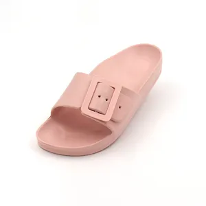 Zapatillas con hebilla ajustable para mujer, pantuflas para interiores y exteriores, moda INS web, estilo Hong Kong, nuevas