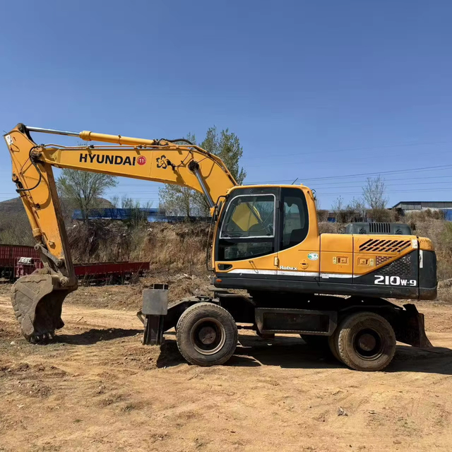 21ton Wheel Excavator Used Hyundai R210W-9S Wheeled Excavator with Low Hours, High Performance and Ready to Ship