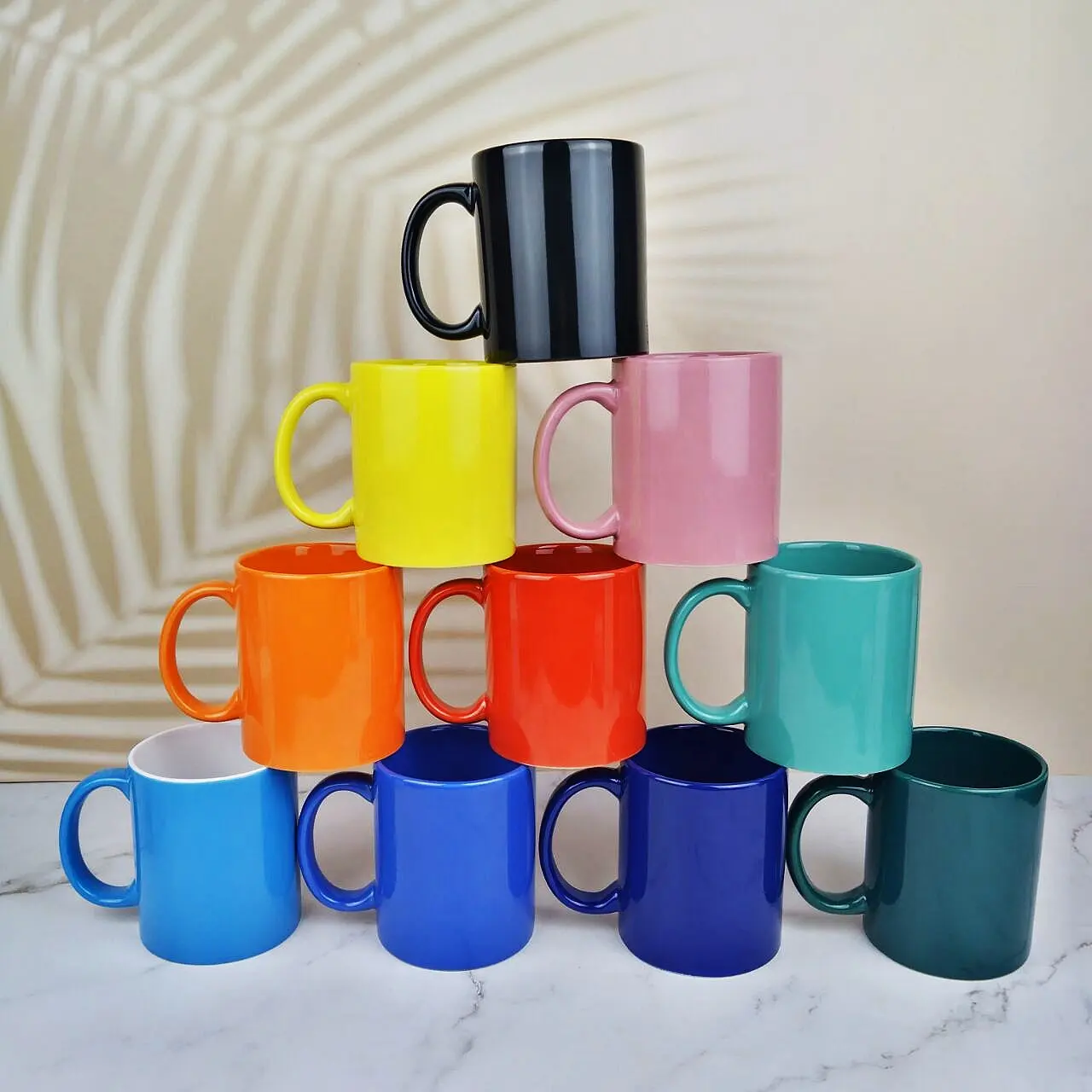 Tasse à café émaillée en couleur en gros tasse colorée en céramique à impression totale tasse en céramique à vendre