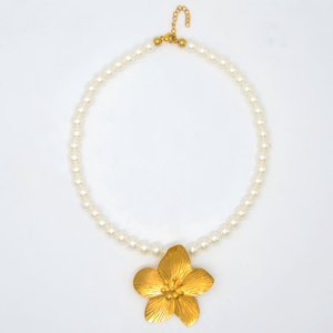 Collana con Pendente a Fiore in Acciaio Inossidabile Placcato Oro con Perle e Catena Geometrica Esagerata, Accessori Moda Donna - Product Image 6