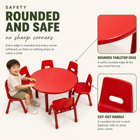 Chaise d'enfant en plastique moulé en gros avec dossier découpé en forme de cœur, facile à transporter, table et chaises pour salle d'activités
