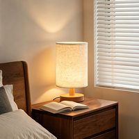 Lampe de bureau moderne à capteur tactile, abat-jour textile cylindrique, base en bois massif, lampe d'ambiance LED, éclairage décoratif intérieur pour hôtel