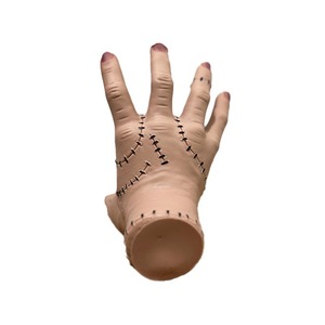 Gant de décoration d'horreur pour Halloween, inspiré de Wednesday <span class=keywords><strong>Addams</strong></span> de <span class=keywords><strong>la</strong></span> <span class=keywords><strong>Famille</strong></span> <span class=keywords><strong>Addams</strong></span> - Accessoire de <span class=keywords><strong>main</strong></span> effrayant en caoutchouc pour fête d'horreur - Product Image 3