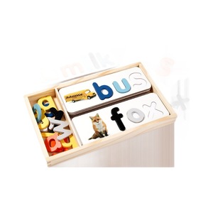 Jeu éducatif Montessori en bois pour l'apprentissage précoce de la phonétique : cartes flash de l'alphabet et jeu de construction de mots CVC pour tout-petits - Product Image 5