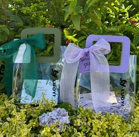 Personalisierte Bedruckte Logo Wasserdichte Transparente PVC Bodentasche Quadratische Tragetasche Kundenspezifische Größe Handlänge Griff Kundenspezifische Bänderverpackung
