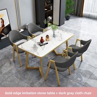 Combinaison table et chaises best-seller pour salon de thé, idéale pour la réception et l'accueil