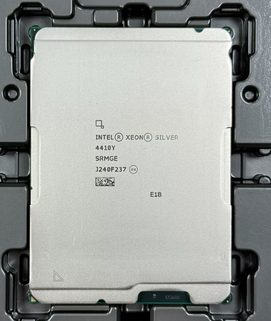 For Intel Xeon Silver 4410Y Processor CPU 12-Core 2.00 G TDP-150W LGA4677 DDR5 CPU Processor