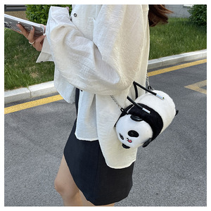 Novelty Furry Women's Bag Cute Ladies Cross Body Shoulder Bag New Arrival Fashion Animal Shape Plush <strong>Small</strong> <strong>Purses</strong> and Handbags - Product Image 2