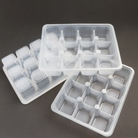 Barquette en plastique PP de qualité alimentaire jetable personnalisée en usine pour l'emballage de collations, desserts, pâtisseries, sushis, gâteaux, raviolis