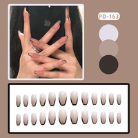 PD-163 Faux ongles à presser noirs, méthode U, courts, forme ballerine, French fin, transparent effet glace, Joker, 24 pièces, pré-conçus, prêts à poser