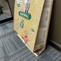 Sac d'emballage laminé BOPP avec une excellente fonction anti-humidité, garde les granulés pour chiens au sec et prévient la moisissure pendant le transport