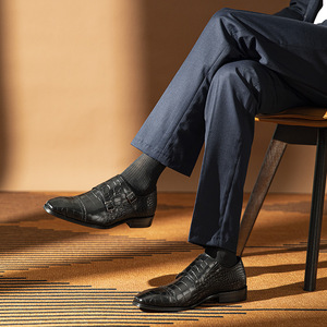 Zapatos de Cuero para Hombre a la Moda 2026, Diseño Slip-On de Cuero Genuino, Zapatos Formales de Negocios con Punta Cuadrada de Piel de Vaca, Zapatos Casuales de Vestir - Product Image 3