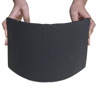 Étanche P2.5 Intérieur Extérieur Pleine Couleur SMD Flexible LED Videowall Affichage Module Souple Pliable Flex Écran Courbe LED Affichage
