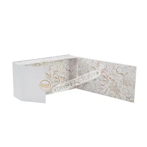 东莞供应商低价定制白色硬纸纸板双开礼品包装盒带金Logo磁盖