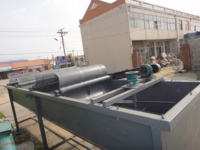 Réservoir de lavage et de séparation des matériaux flottants et coulants, réservoir de rinçage des bouteilles d'eau minérale, machine à laver le plastique