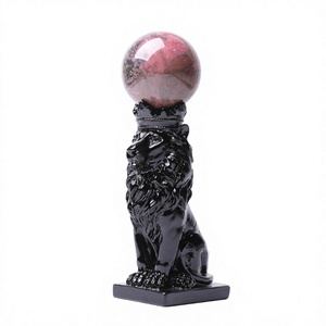 Escultura Moderna de León con Corona, de Resina, Pintada a Mano, Figura de Animal Hecha a Mano, Escultura China para Decoración del Hogar, Sala de Estar, Entrada - Product Image 3