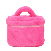 Sac de maquillage en peluche rose bonbon moelleux avec poignée, joli organiseur de cosmétiques pour les voyages