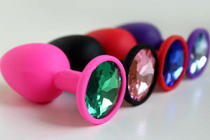 Оптовая продажа, разноцветные секс-игрушки для взрослых, многоцелевая Анальная пробка, силиконовая задняя крышка, анальная пробка - Product Image 5