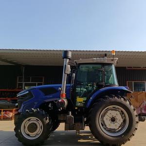 Tracteur agricole diesel 4x4 robuste de 100 à 160 CV, machinerie agricole fiable pour l'agriculture, le transport et le travail du sol - Product Image 1