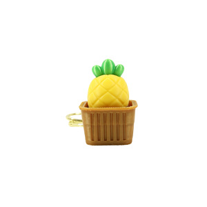 Ensemble de porte-clés fruits imprimés en 3D : orange, pomme, framboise, tomate, poire, petit panier marron, styles variés, unisexe - Product Image 5