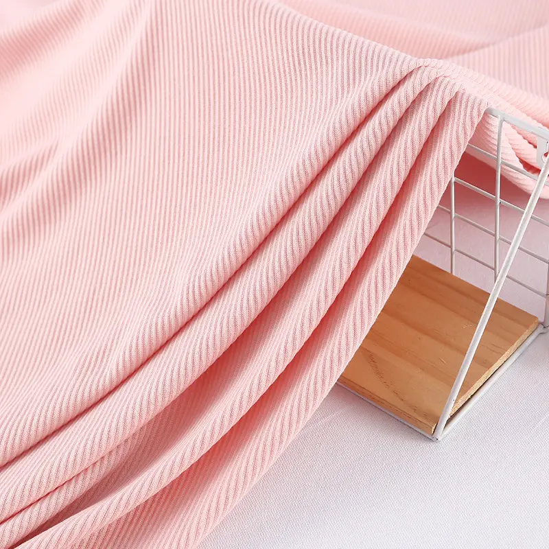 Hot Sale gekämmter Baumwoll stoff 100 Polyester Spandex bedruckter Stricks toff für Baby-Pyjama-Kleidung im Frühling und Sommer