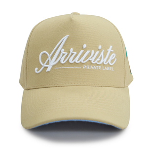 Cappello Strutturato a 5 Pannelli Bicolore Beige e Nero con Logo Personalizzato Ricamato 3D a Rilievo, MOQ Basso, OEM ODM - Product Image 5