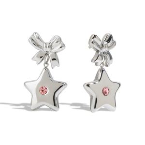 Boucles d'oreilles tendance style cool européen et américain en acier inoxydable avec diamant rose, pentagramme et nœud, pour une allure audacieuse - Product Image 1