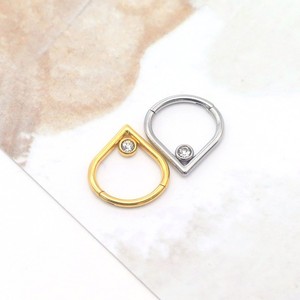 Anillo de Nariz en Forma de Lágrima, Acero Inoxidable Dorado con Incrustaciones de Zirconia, Joyería para Piercing, Accesorio de Moda - Product Image 4