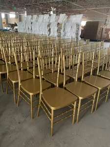 Chaises Kiavari dorées empilables à bas prix pour les mariages, les banquets, les événements et les réceptions d'hôtel - Product Image 6