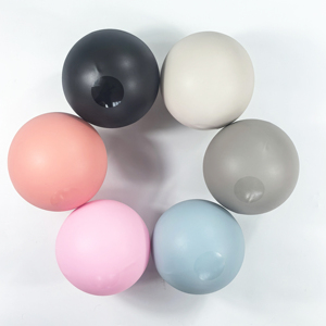 Palla Yoga Mini in PVC 20cm Spessa Marrone, Palla Yoga Mini Beige Personalizzabile per Fitness e <span class=keywords><strong>Pilates</strong></span>, Accessorio <span class=keywords><strong>Pilates</strong></span> Opaco 25cm con Logo Personalizzato - Product Image 4