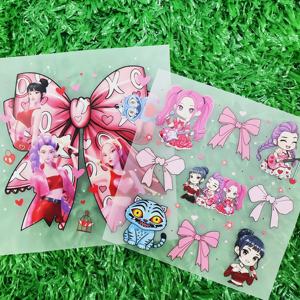 Diseños de Transferencia DTF Personalizados de Kpop Demon Hunters Listos para <span class=keywords><strong>Enviar</strong></span>, Pegatinas de Dibujos Animados al por Mayor, Transferencias Térmicas de Vinilo para Ropa - Product Image 1