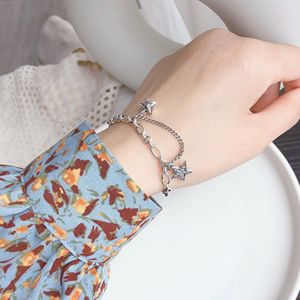 สร้อยข้อมือเงินแท้ S925 ประดับจี้รูปดาวและเพชรเทียม เหมาะสำหรับทุกเพศทุกวัย สวมใส่ได้ทุกวัน - Product Image 5