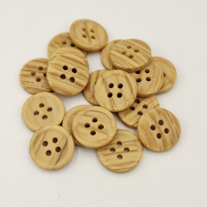 Chất lượng cao thân thiện với môi màu tinh khiết vòng nhựa nhựa giả gỗ 4 lỗ quần áo nút - Product Image 3