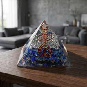 Pirámide de Orgón de Lapislázuli con Punta de Cristal, Bobina de Cobre y Lámina de Plata, Tema del Amor, Origen Gujarat, Decoración para el Hogar - Product Image 3