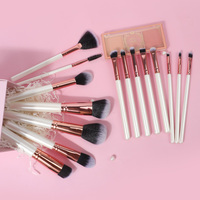 Pinceau de maquillage professionnel personnalisé de luxe marque privée de haute qualité 15pcs Powder Shadow Premium Pro Foundation Vegan